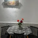 بيت ضيافة Grecian Sea 3*
