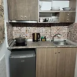 Grecian Sea بيت ضيافة 3*