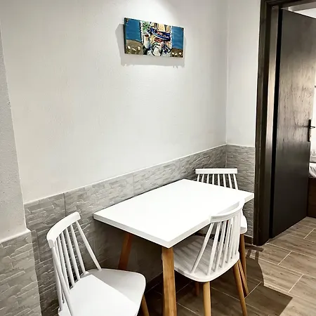 بيت ضيافة Grecian Sea 3*